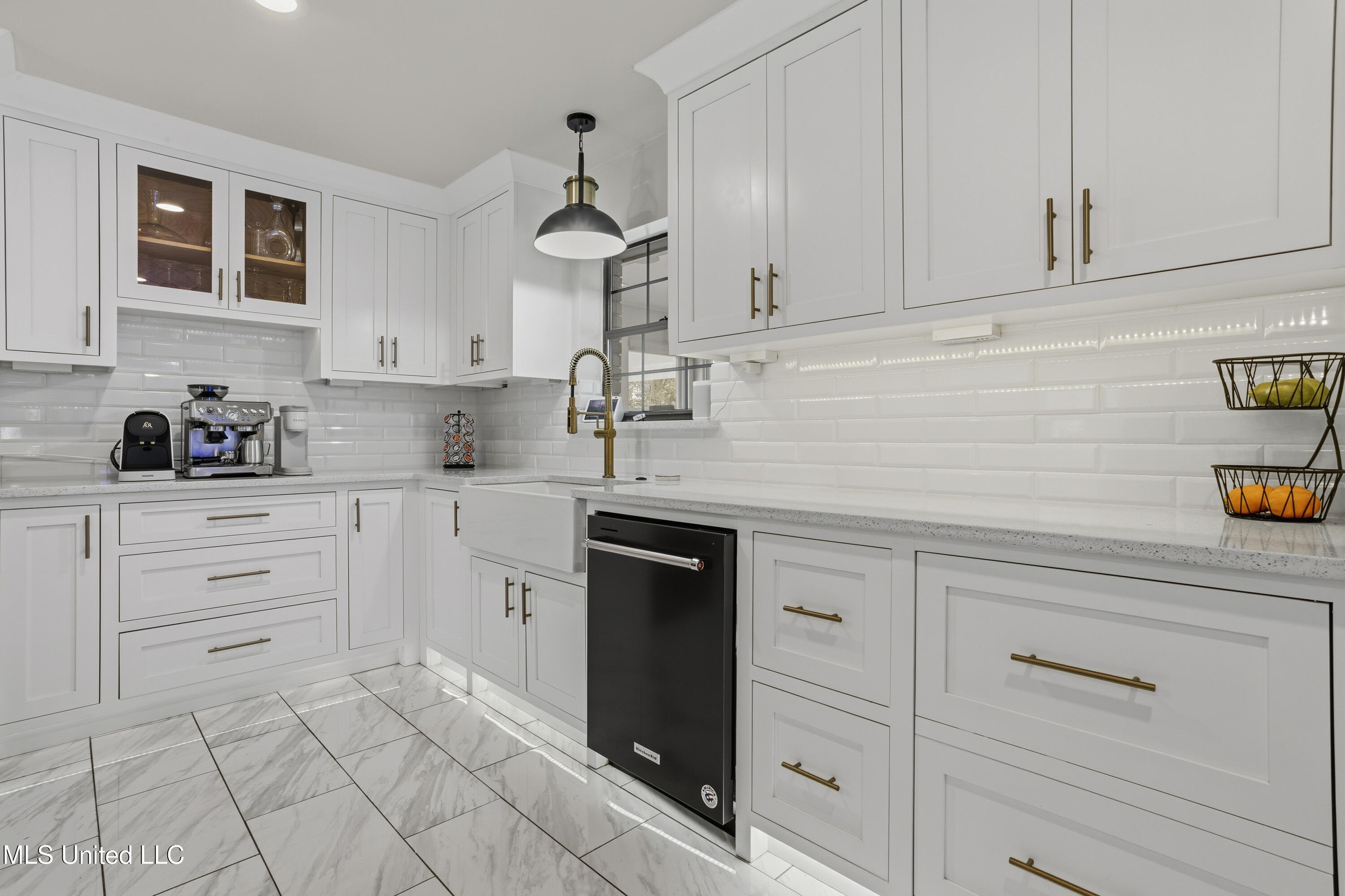 14247 North Swan Road Gulfport, MS 39503 - Photo 21 of 82 0025