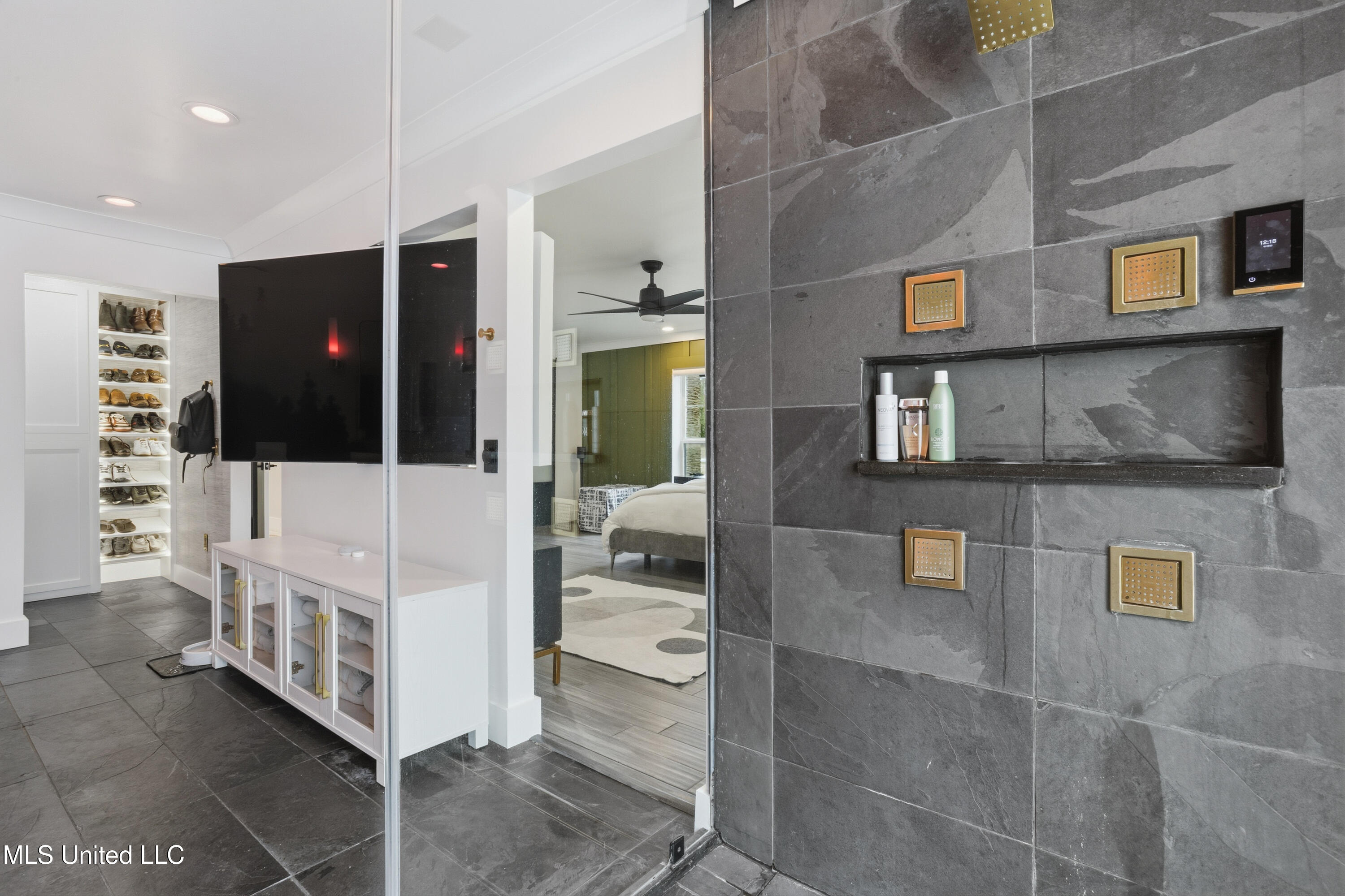 14247 North Swan Road Gulfport, MS 39503 - Photo 39 of 82 0044