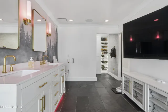 $720,000 | 14247 North Swan Road, Gulfport, MS 39503