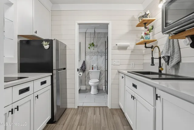 $720,000 | 14247 North Swan Road, Gulfport, MS 39503