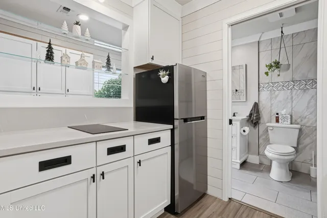 $720,000 | 14247 North Swan Road, Gulfport, MS 39503