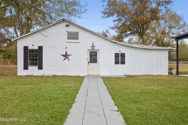 $720,000 | 14247 North Swan Road, Gulfport, MS 39503