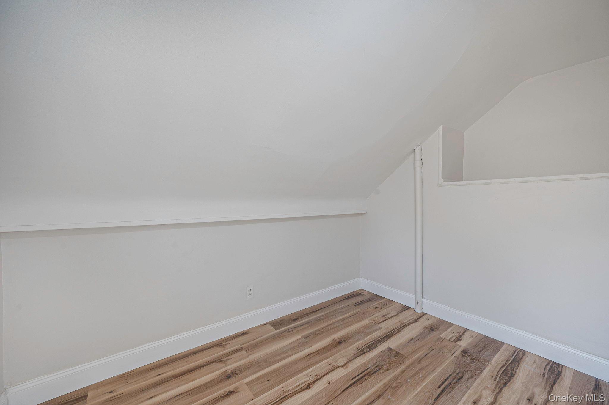 17 Riverside Street Amityville, NY 11701 - Photo 17 of 40