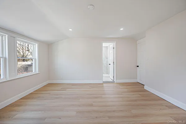 $700,000 | 17 Riverside Street, Amityville, NY 11701
