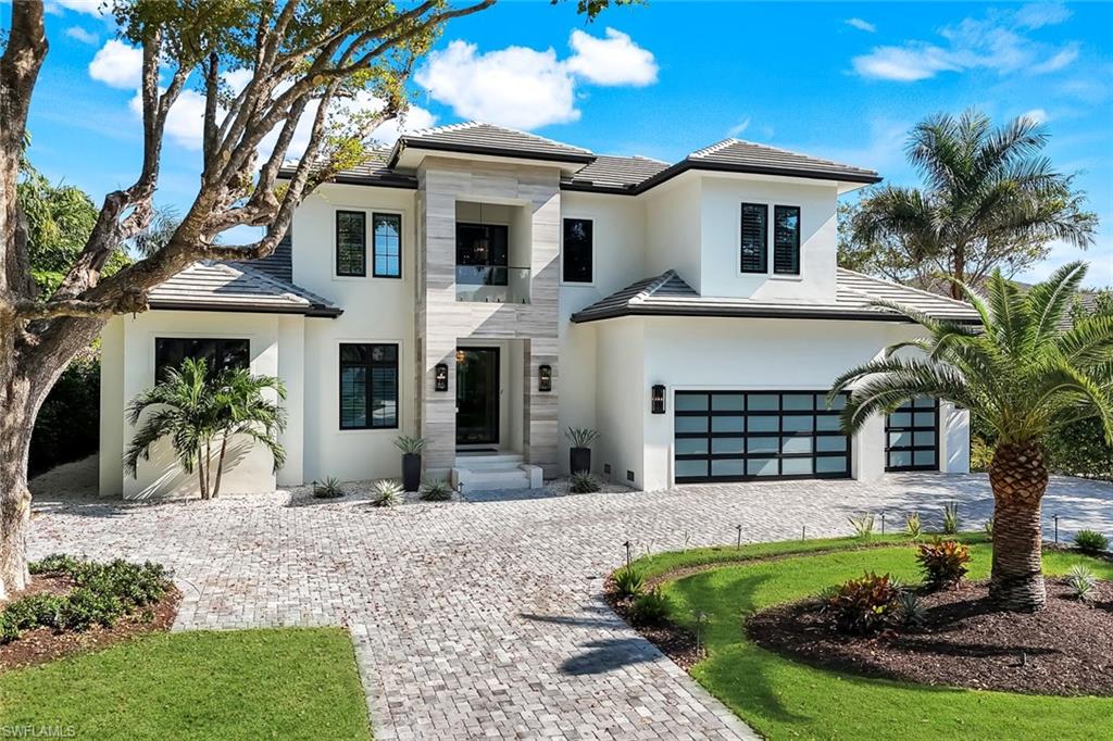 3190 Crayton Road Naples, FL 34103 - Photo 39 of 48