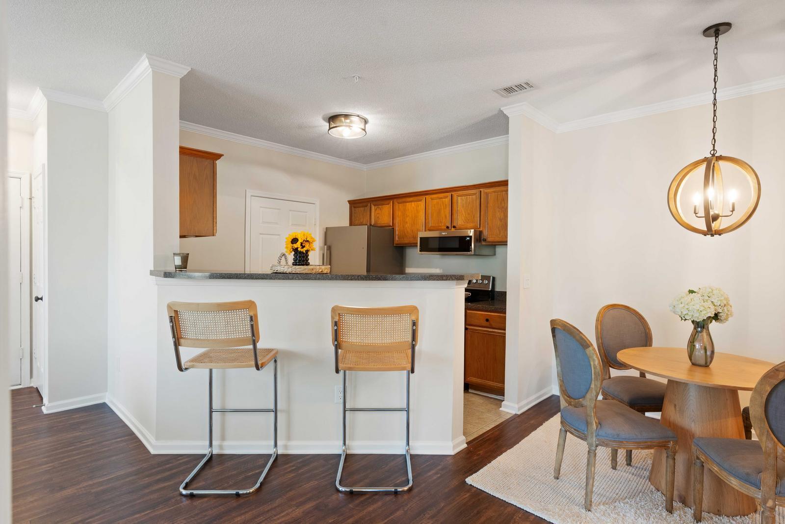 45 Sycamore Avenue, Unit 1133 Charleston, SC 29407 - Photo 6 of 24 Dining/ Kitchen
