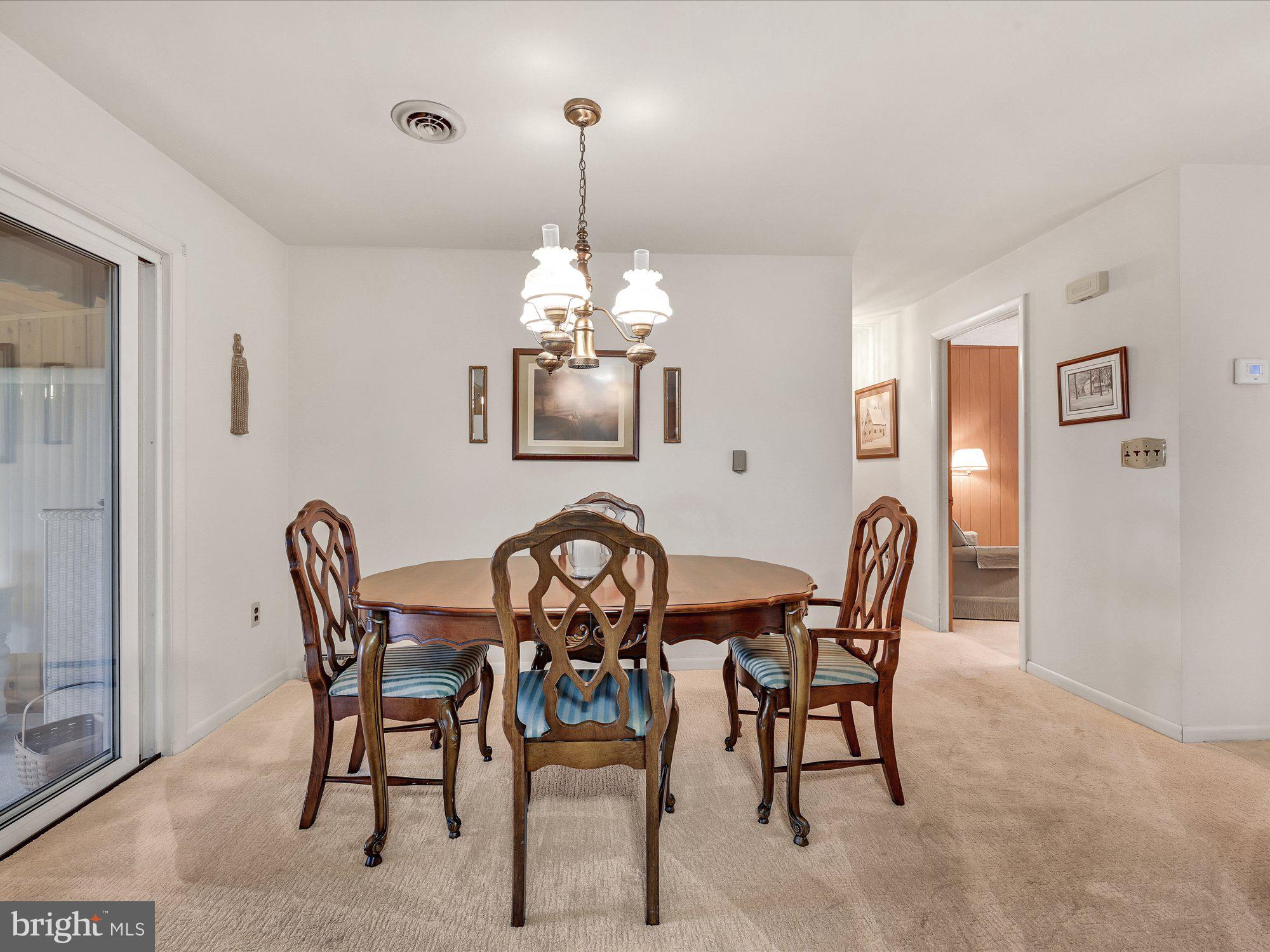 370 West Lexington Road Lititz, PA 17543 - Photo 8 of 33