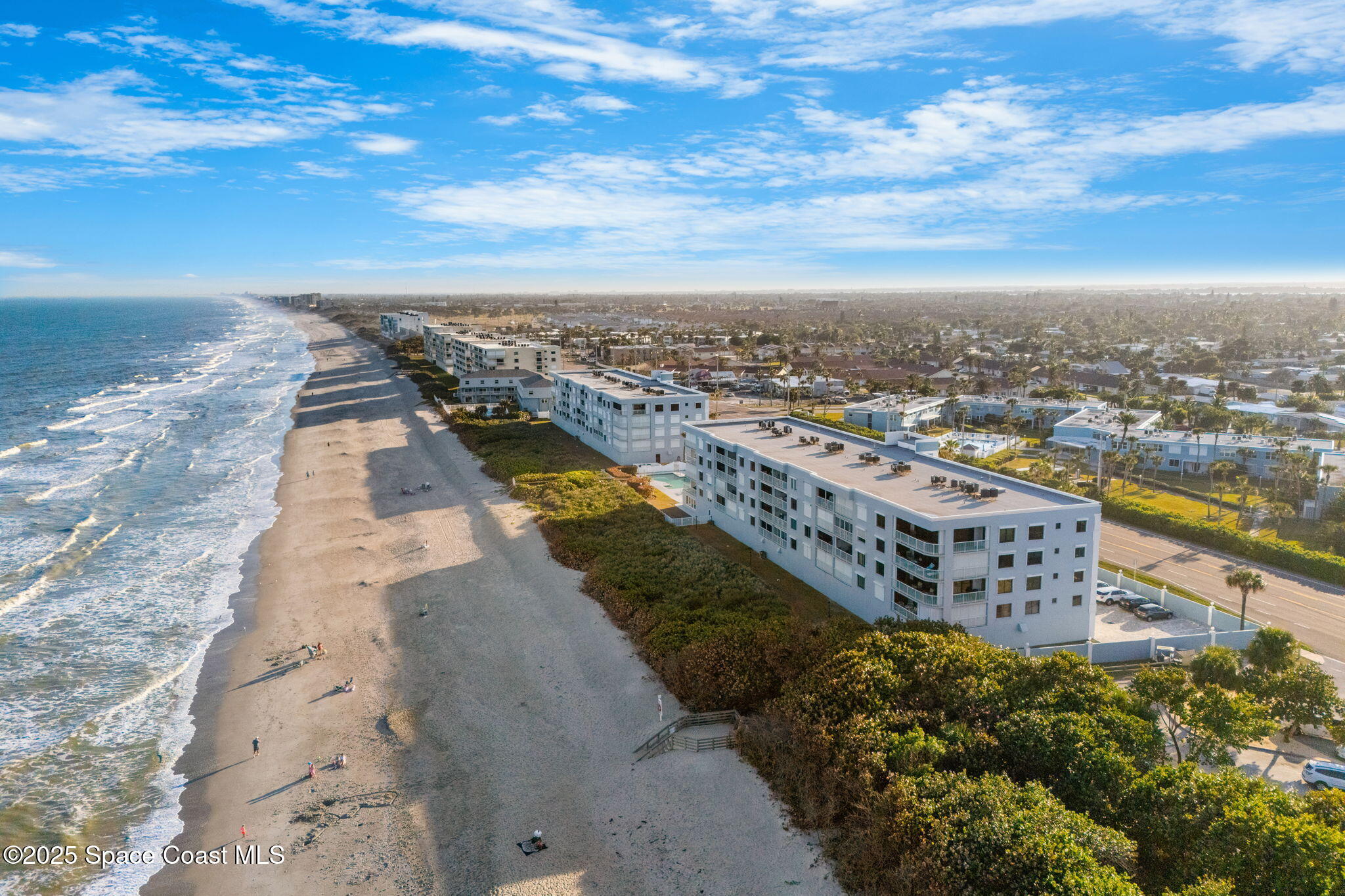 295 Florida A1A, Unit 306 Satellite Beach, FL 32937 - Photo 29 of 40 295 hwy a1a #306 (51)