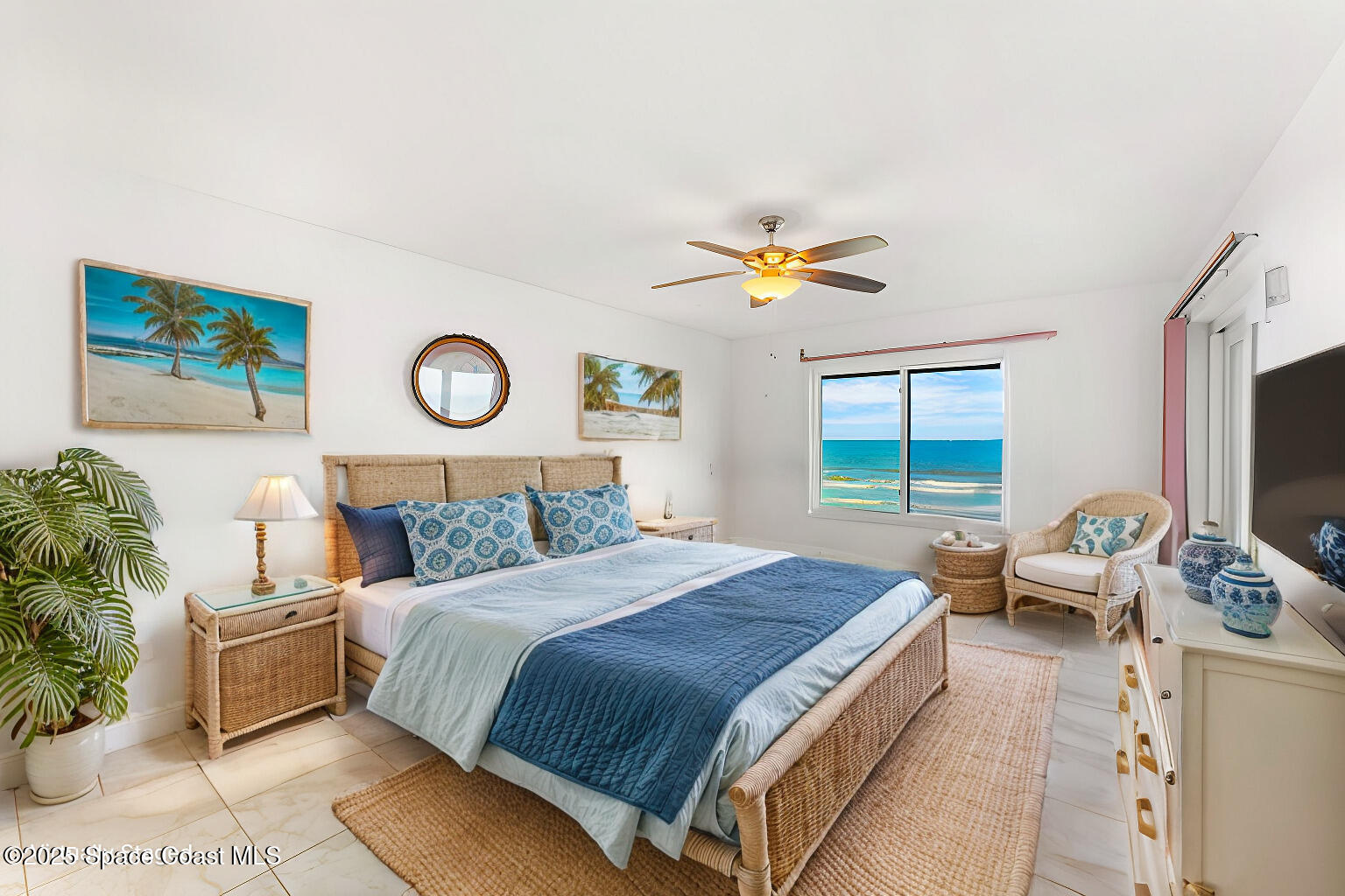 295 Florida A1A, Unit 306 Satellite Beach, FL 32937 - Photo 8 of 40 Primary Bedroom