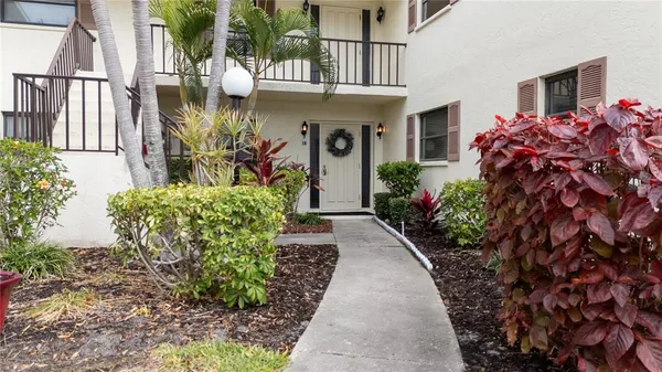 $225,000 | 5400 34th Street West, Unit 1B, Bradenton, FL 34210