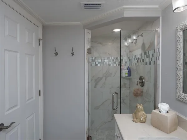 $225,000 | 5400 34th Street West, Unit 1B, Bradenton, FL 34210