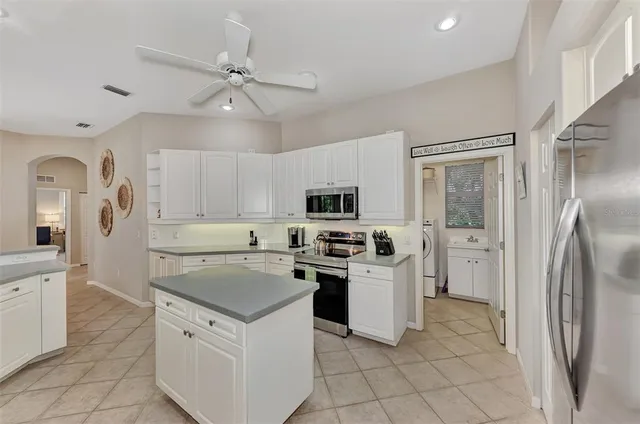 $8,500 | 383 Cedarbrook Court, Venice, FL 34292