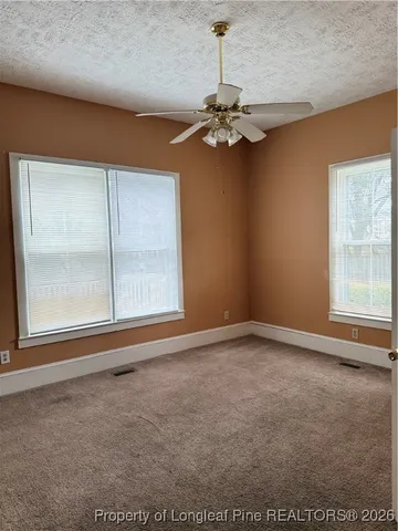 a view of empty room with window