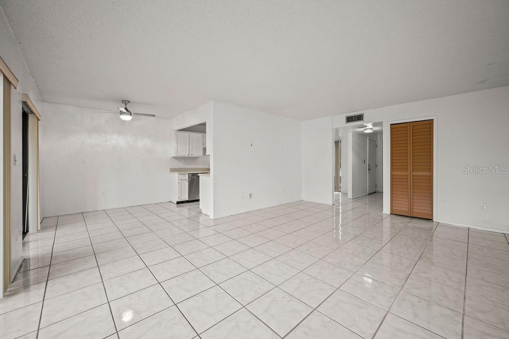 4519 Towerpine Road, Unit 4519 Orlando, FL 32839 - Photo 8 of 33 Gallery Image 8
