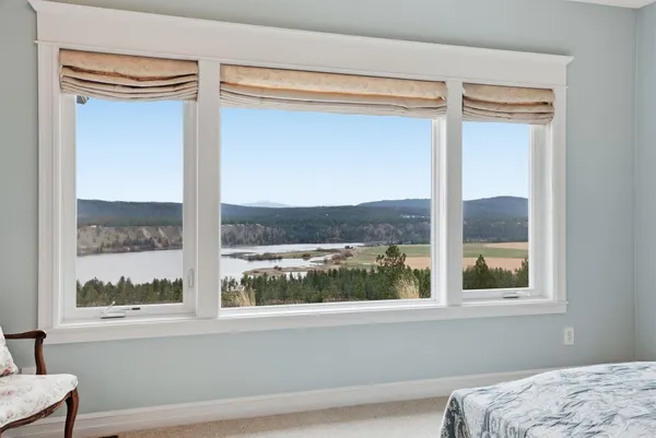 $1,559,900 | 18528 North Valley Road, Nine Mile Falls, WA 99026