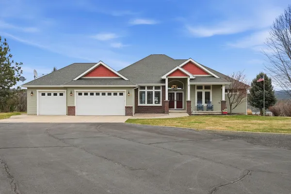 $1,559,900 | 18528 North Valley Road, Nine Mile Falls, WA 99026
