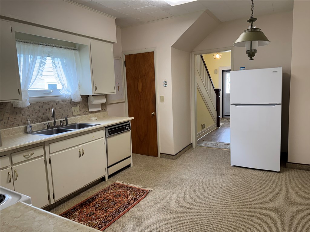 206 Watauga Avenue Corning, NY 14830 - Photo 12 of 18