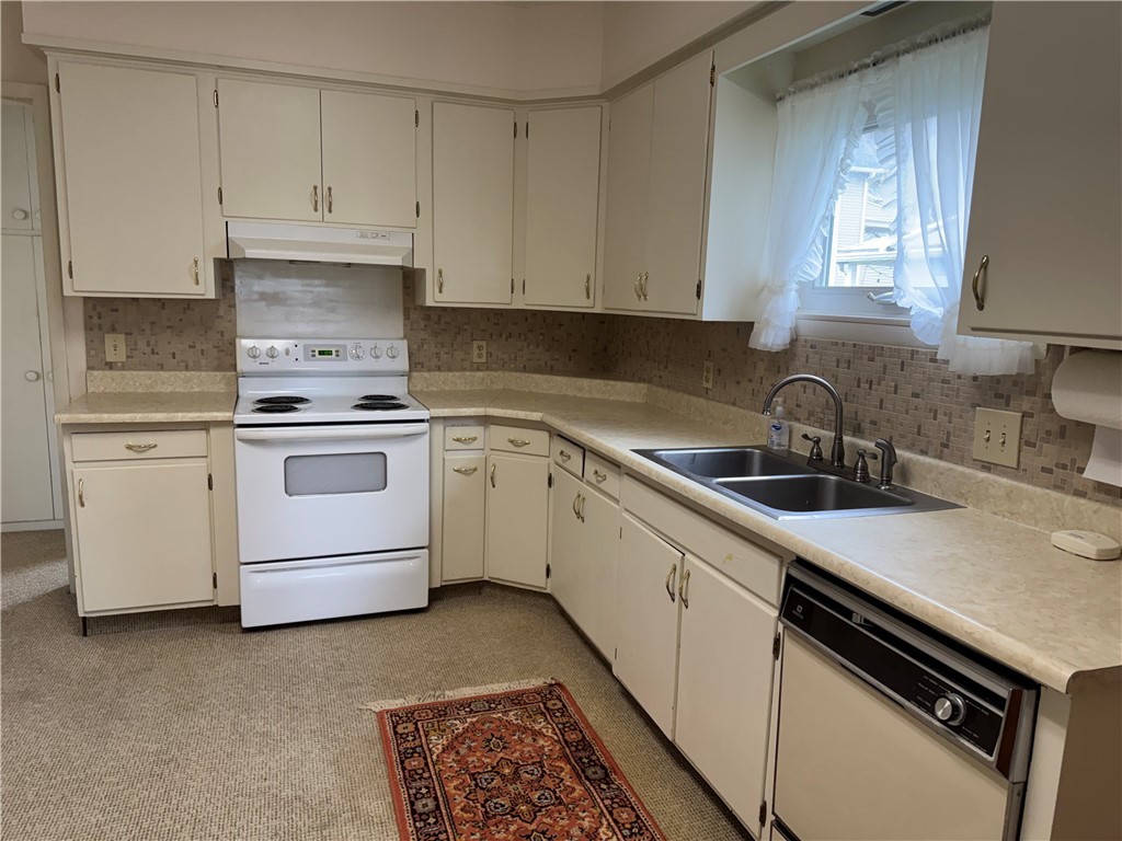 206 Watauga Avenue Corning, NY 14830 - Photo 13 of 18