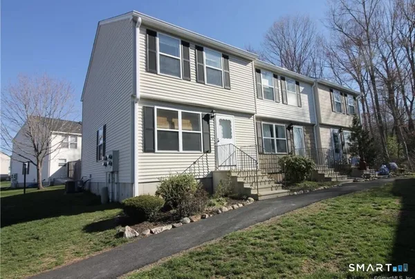 $2,400 | 37 Summersweet Drive, Unit 37, Glastonbury, CT 06033