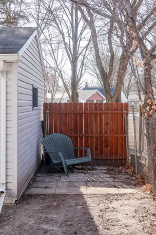 $160,000 | 74 16th Street, Clintonville, WI 54929