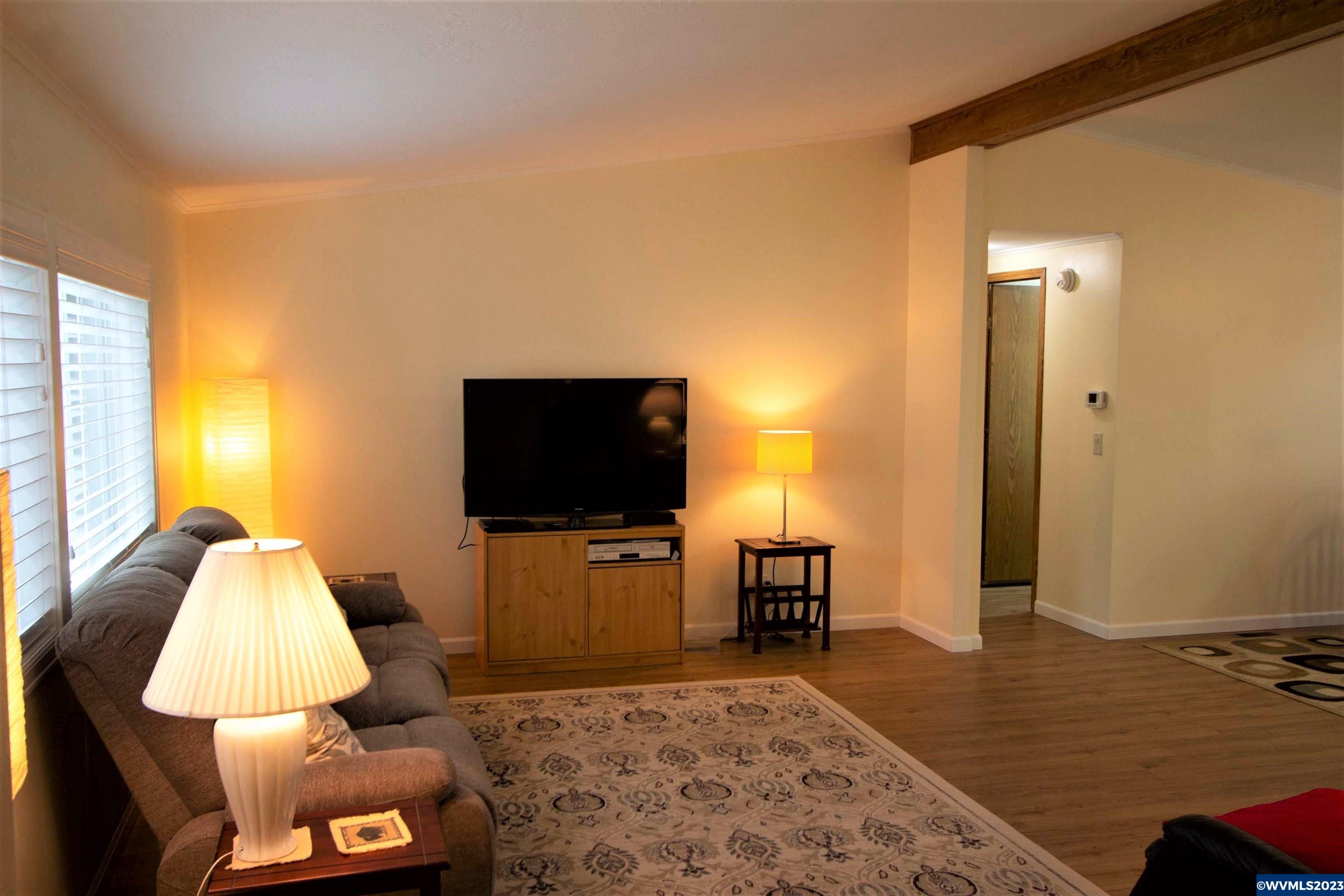 33125 White Oak Road, Unit 8 Corvallis, OR 97333 - Photo 2 of 23 Gallery Image 2