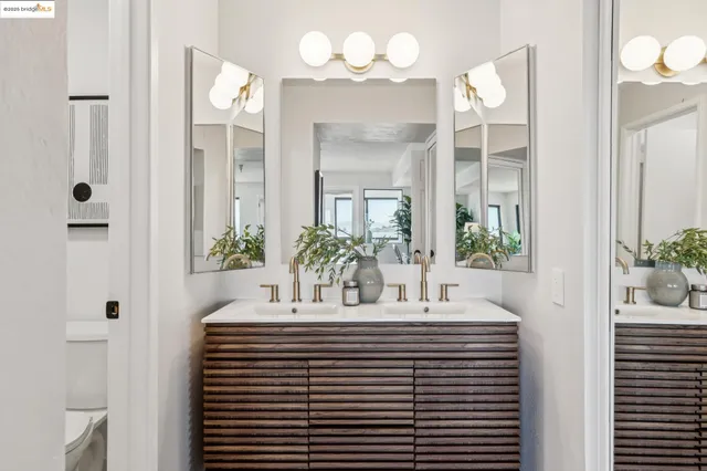 $599,000 | 545 Pierce Street, Unit 1206, Albany, CA 94706