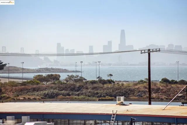 $599,000 | 545 Pierce Street, Unit 1206, Albany, CA 94706