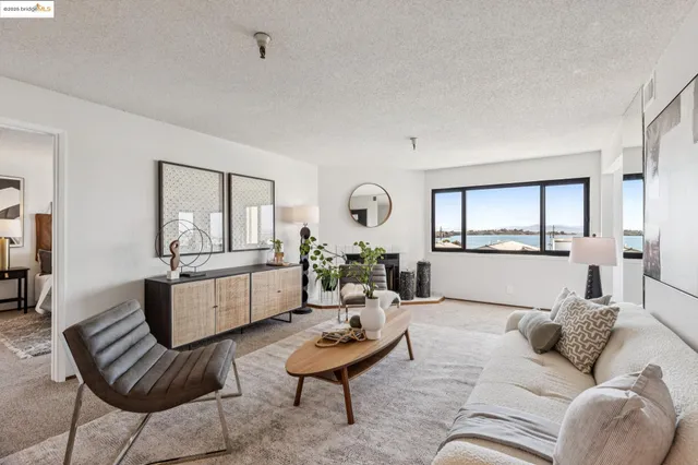 $599,000 | 545 Pierce Street, Unit 1206, Albany, CA 94706