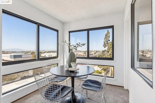 $599,000 | 545 Pierce Street, Unit 1206, Albany, CA 94706