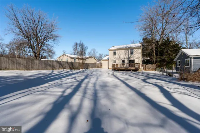 $500,000 | 3587 Loch Haven Drive, Edgewater, MD 21037