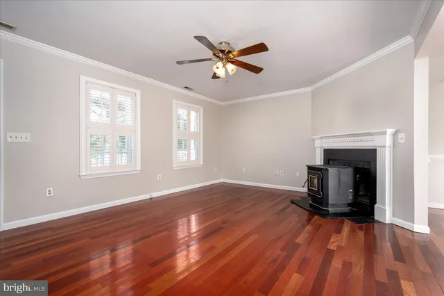 $500,000 | 3587 Loch Haven Drive, Edgewater, MD 21037