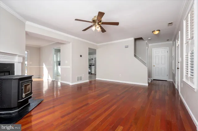 $500,000 | 3587 Loch Haven Drive, Edgewater, MD 21037