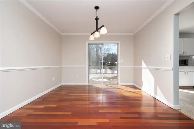 $500,000 | 3587 Loch Haven Drive, Edgewater, MD 21037