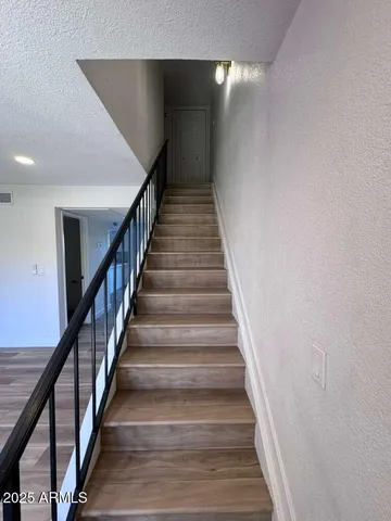 $299,999 | 20228 North 21st Avenue, Phoenix, AZ 85027