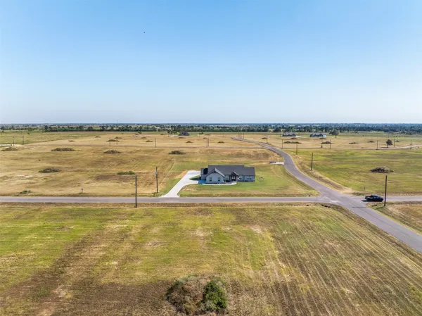 $110,000 | 423 Ridgeview Drive, Cat Spring, TX 78933