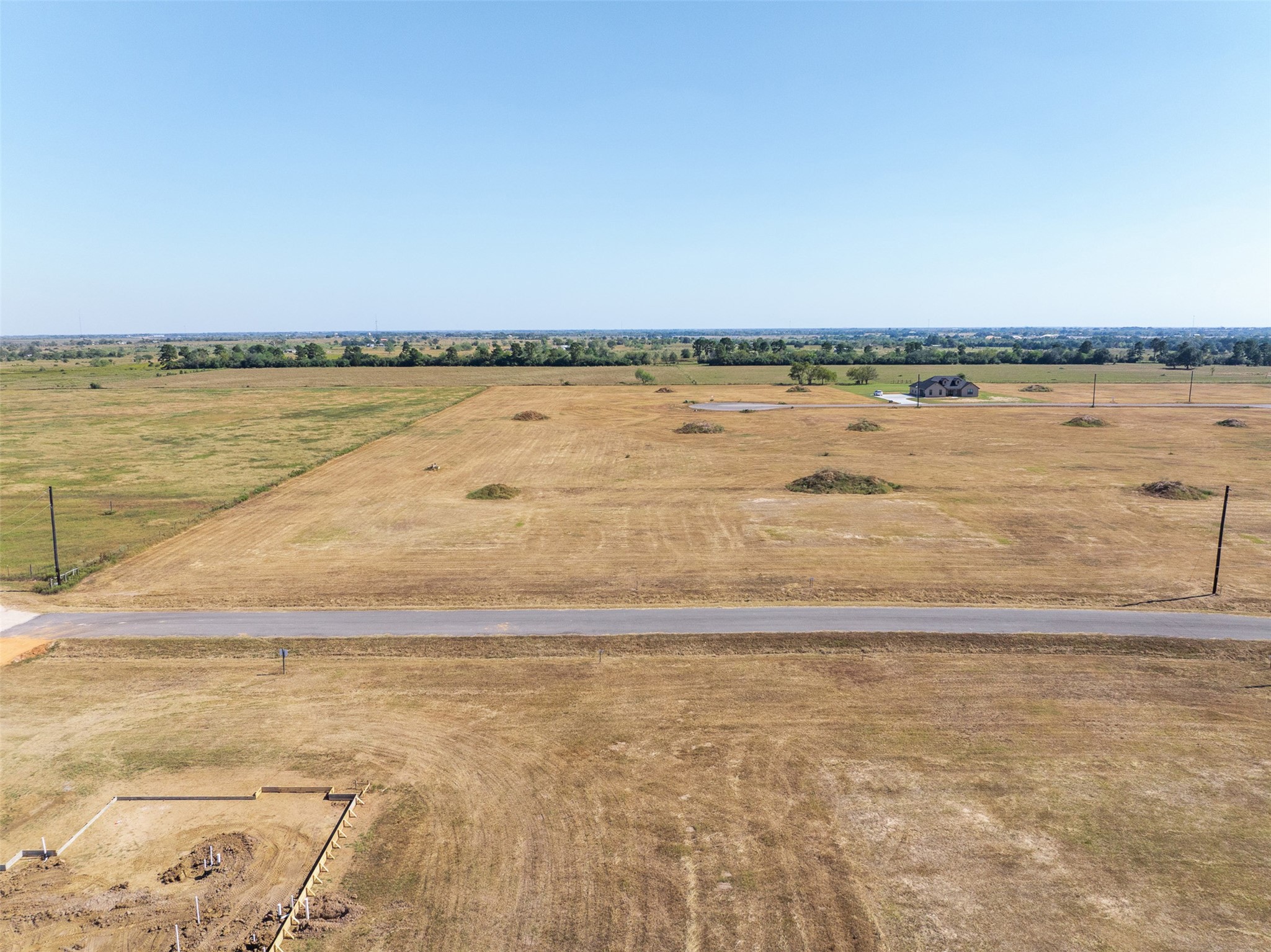 423 Ridgeview Drive Cat Spring, TX 78933 - Photo 19 of 22 a view of a lake view