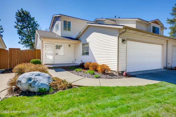 $399,000 | 156 East Knotty Pine Lane, Coeur D'Alene, ID 83815