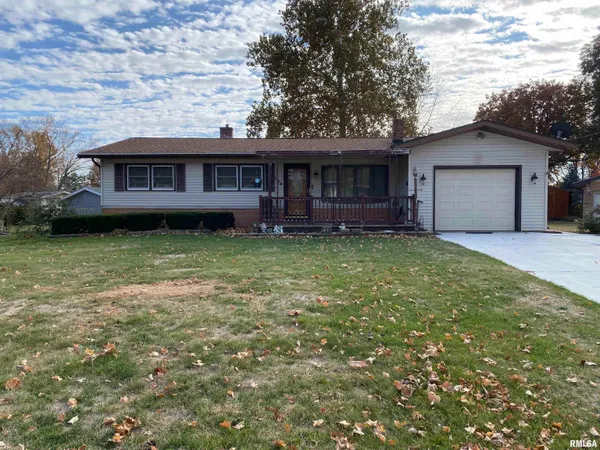 $125,000 | 166 Park Plaza Drive, Canton, IL 61520