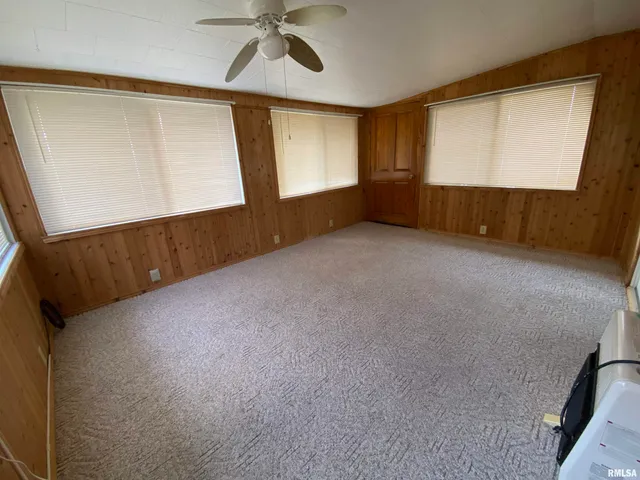 $139,900 | 166 Park Plaza Drive, Canton, IL 61520