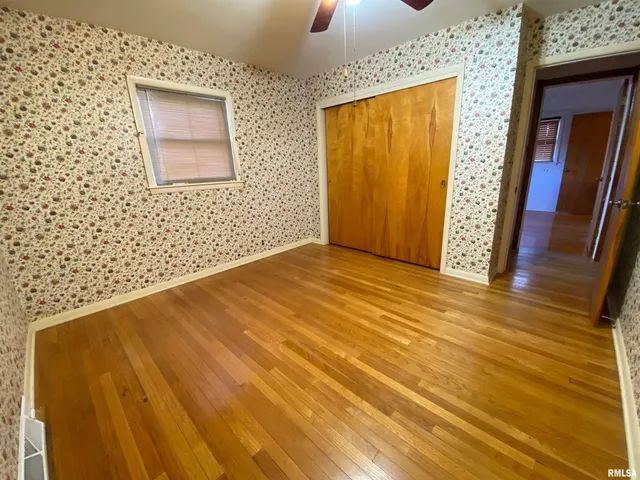 $139,900 | 166 Park Plaza Drive, Canton, IL 61520