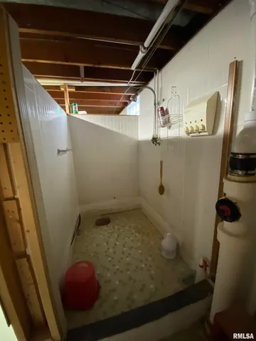 $139,900 | 166 Park Plaza Drive, Canton, IL 61520