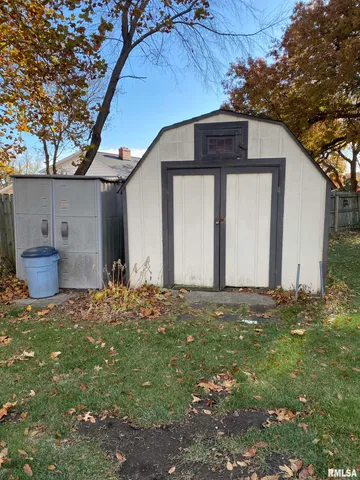 $139,900 | 166 Park Plaza Drive, Canton, IL 61520