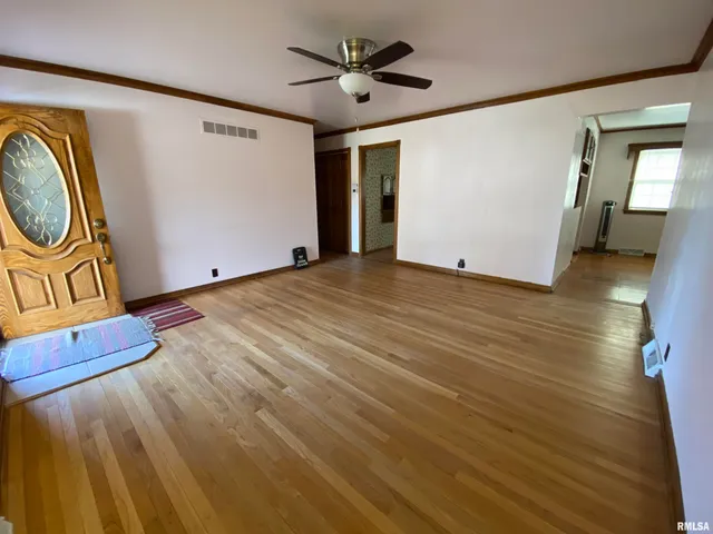 $139,900 | 166 Park Plaza Drive, Canton, IL 61520