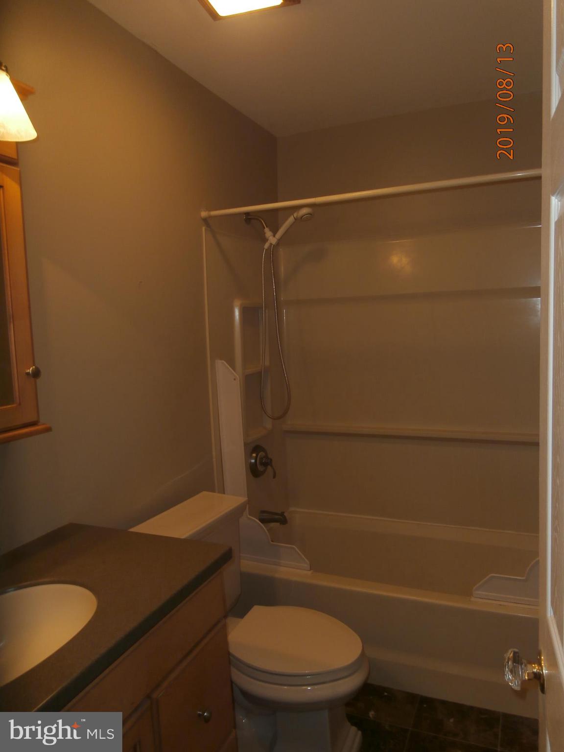 317 Carranza Road Tabernacle, NJ 08088 - Photo 34 of 52 2nd Floor Bath II