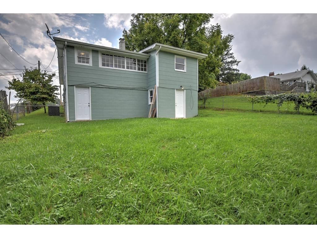 2112 Old Lewis Road Johnson City, TN 37601 - Photo 35 of 36 Photo 35