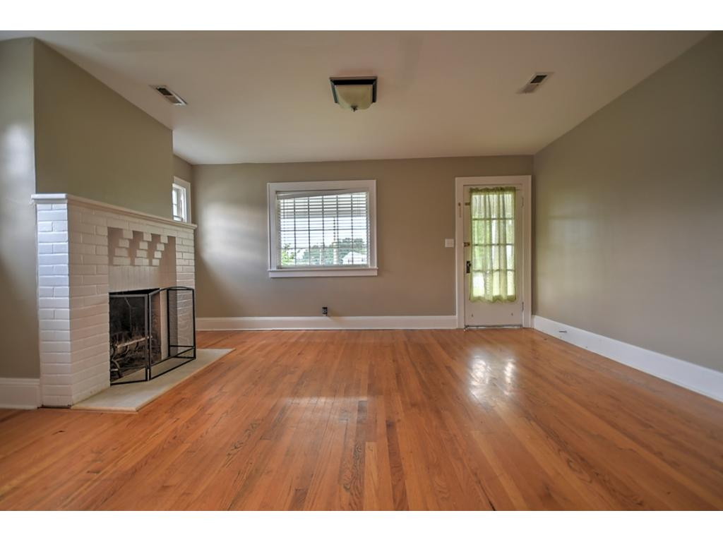 2112 Old Lewis Road Johnson City, TN 37601 - Photo 10 of 36 Photo 10