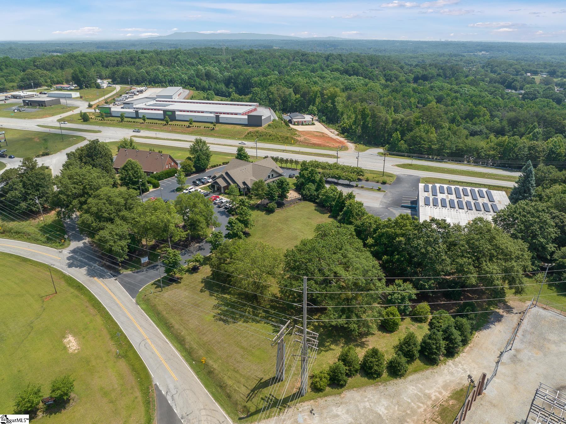 2201 Powdersville Road Easley, SC 29642 - Photo 8 of 11 Gallery Image 8