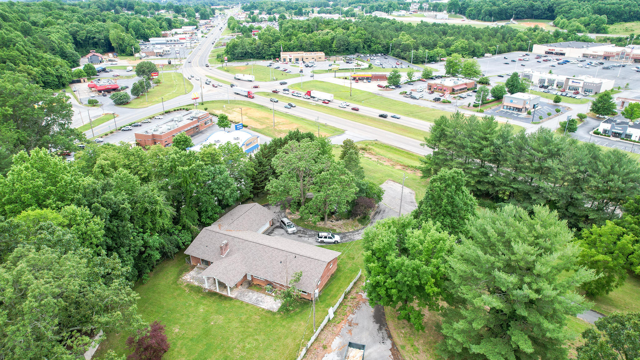 103 Wayside Lane Greeneville, TN 37745 - Photo 11 of 69 DJI_0244