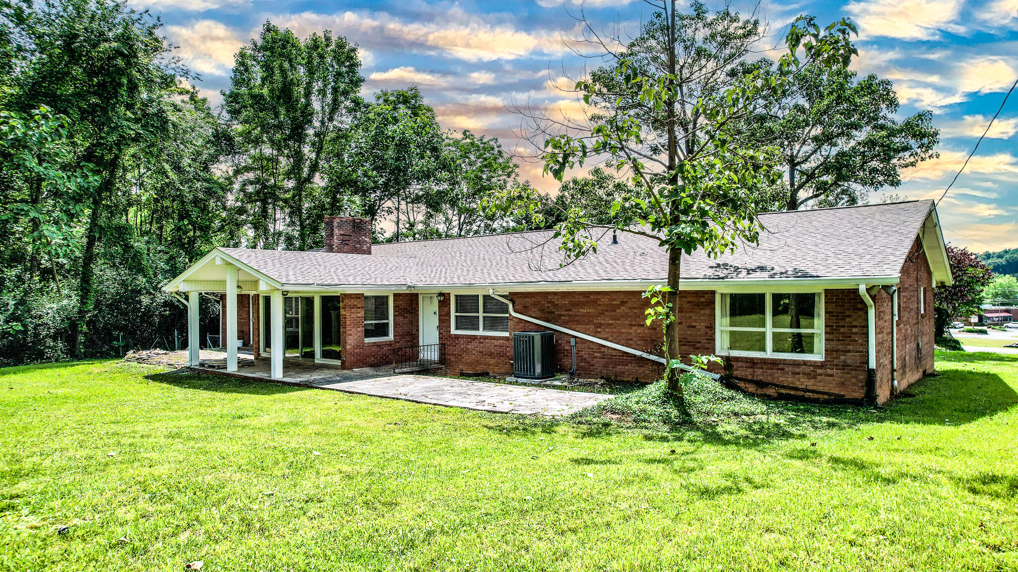 103 Wayside Lane Greeneville, TN 37745 - Photo 27 of 69 DJI_0804-Edit