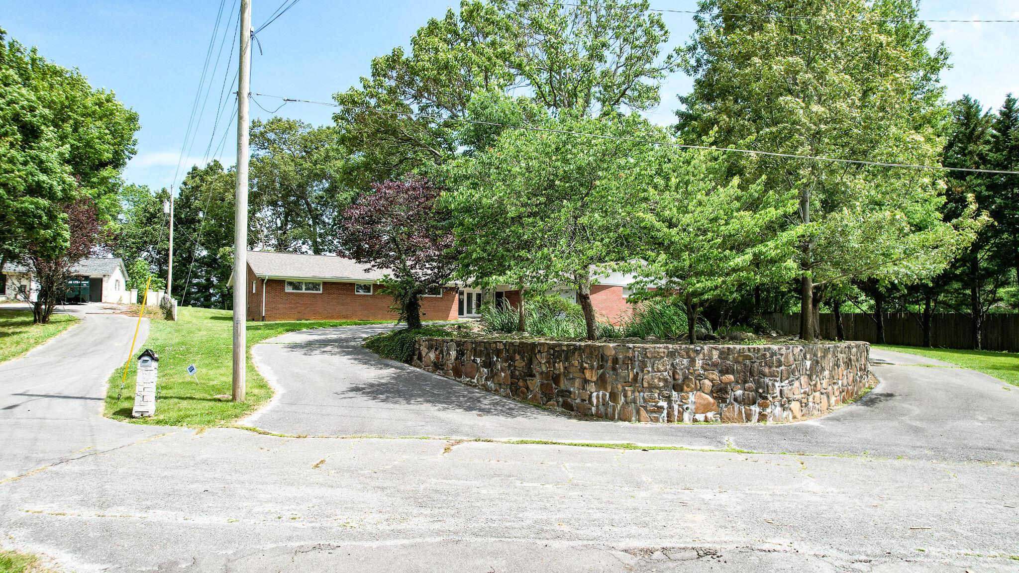 103 Wayside Lane Greeneville, TN 37745 - Photo 3 of 69 DJI_0760